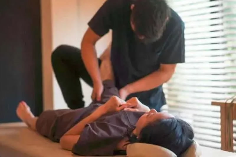 堕胎因果报应故事集：邪淫削去功名，堕胎损德伤身