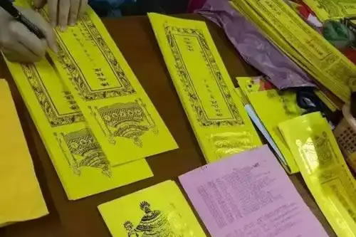 道教超度婴灵与女性修行：〈血湖妙经〉的特殊意义