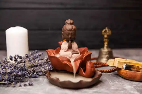 婴灵超度科仪中的“发符”步骤与禁忌